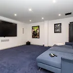 Serenity Villa *