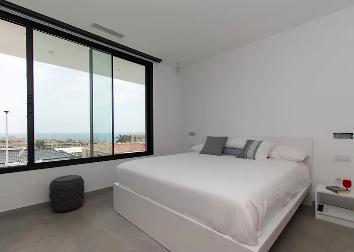 Вилла Serenity Адехе