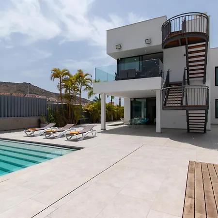 Serenity Vila